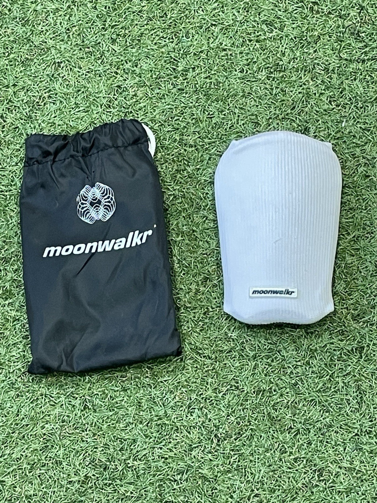 Moonwalkr Premium White Wrist Guard - Brand New - Mens Size - Exclusive!