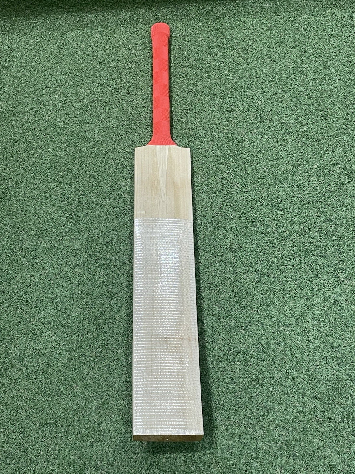 Plain Cricket Station Jason Roy Players Cricket Bat (2lb 10oz) - Brand New