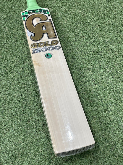 CA Gold 15000 Cricket Bat - Brand New - 2lb 9oz - Lovely Grains !