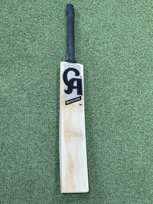 CA Revolution Butterfly Cricket Bat - Brand New - 2lb 8oz - Lovely Balance!