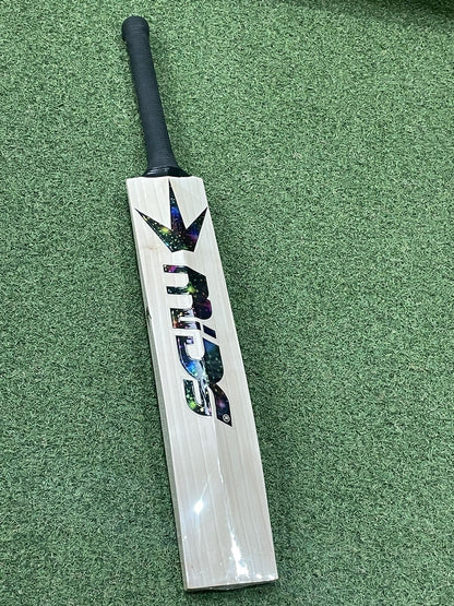 MIDS Legend Cricket Bat - Brand New - 2lb 10oz - Excellent Ping!