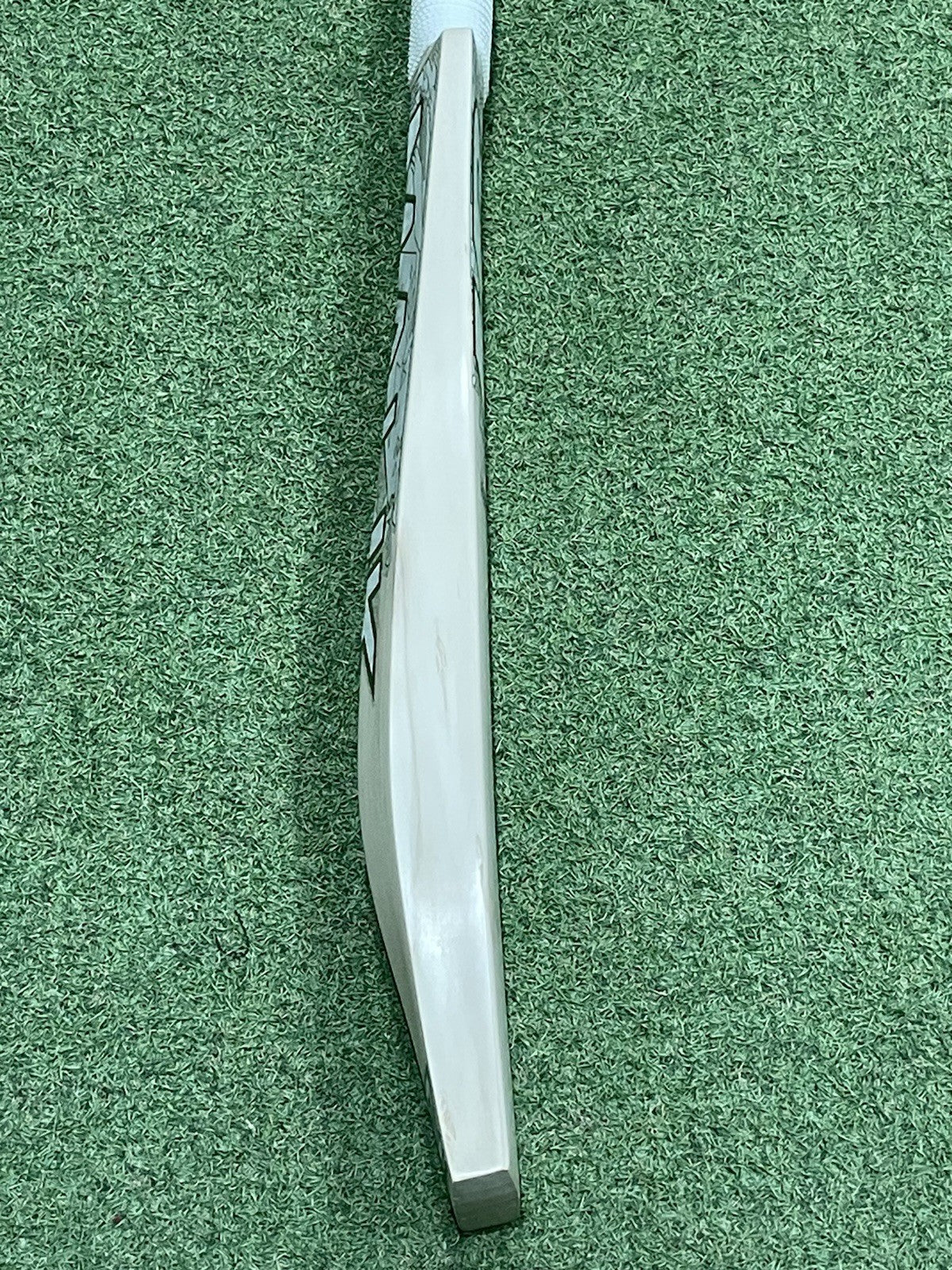 MB Malik Royale Supreme Cricket Bat - Brand New - 2lb 10oz - Full Profile!