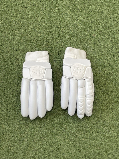 MB Malik All White Batting Gloves - Brand New -RH Mens Size - Exclusive!