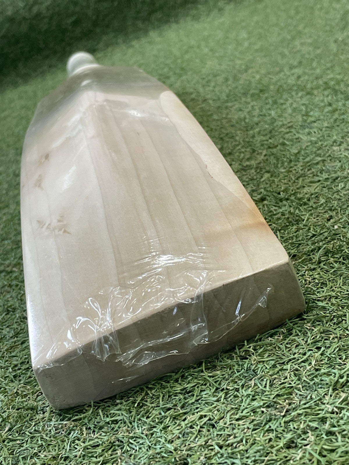 CA Plain Cricket Bat - Brand New - 2lb 11oz - Full Profile No Concaving! Rare!