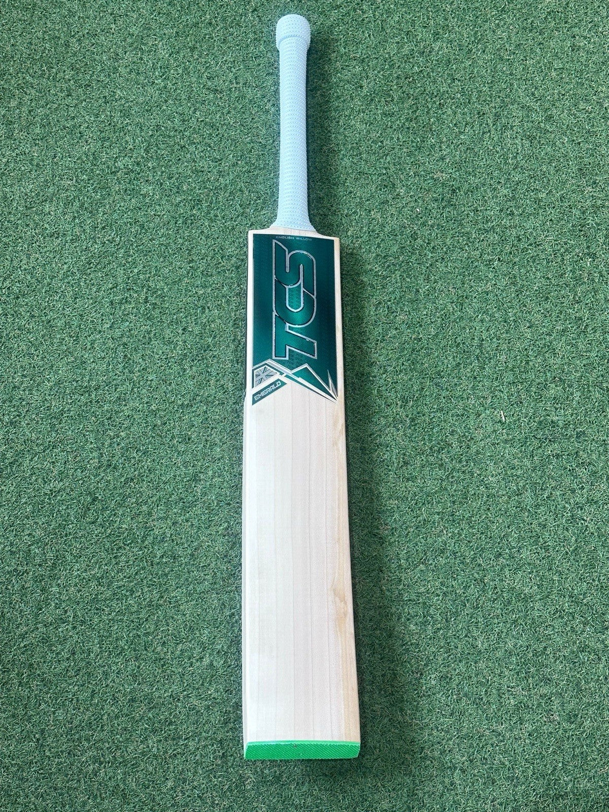 TCS Emerald Cricket Bat - Brand New - 2lb 11oz - Exclusive! UK Made!