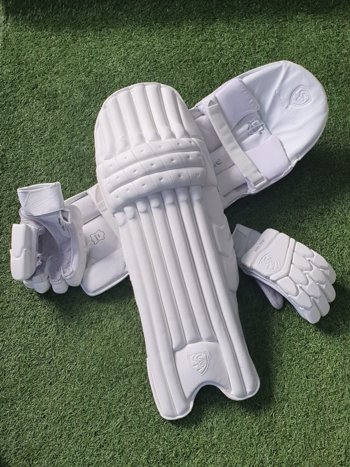 Unbranded Players Batting Pads - Right Hand Mens Size - Brand New