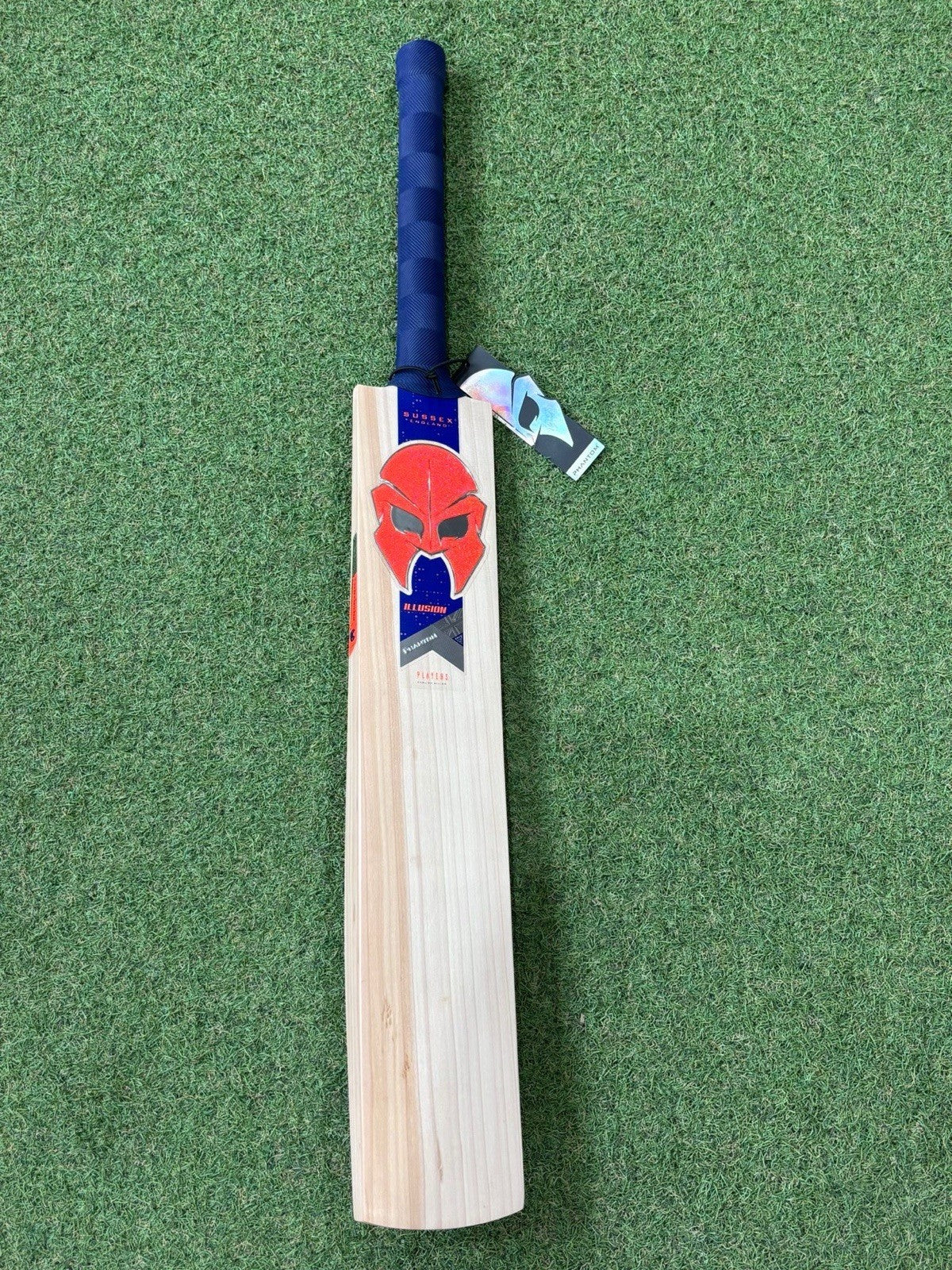 Phantom Illusion Players Cricket Bat - 2lb 8oz - Brand New! Exclusive!