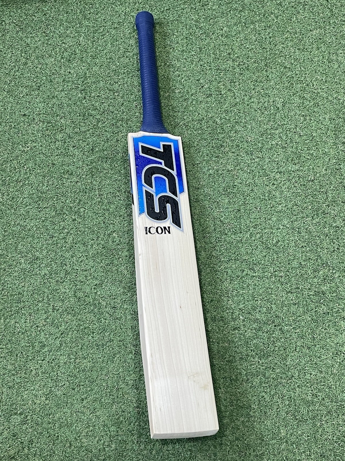 TCS Icon Cricket Bat - Brand New - 2lb 9oz - Exclusive! New Range!
