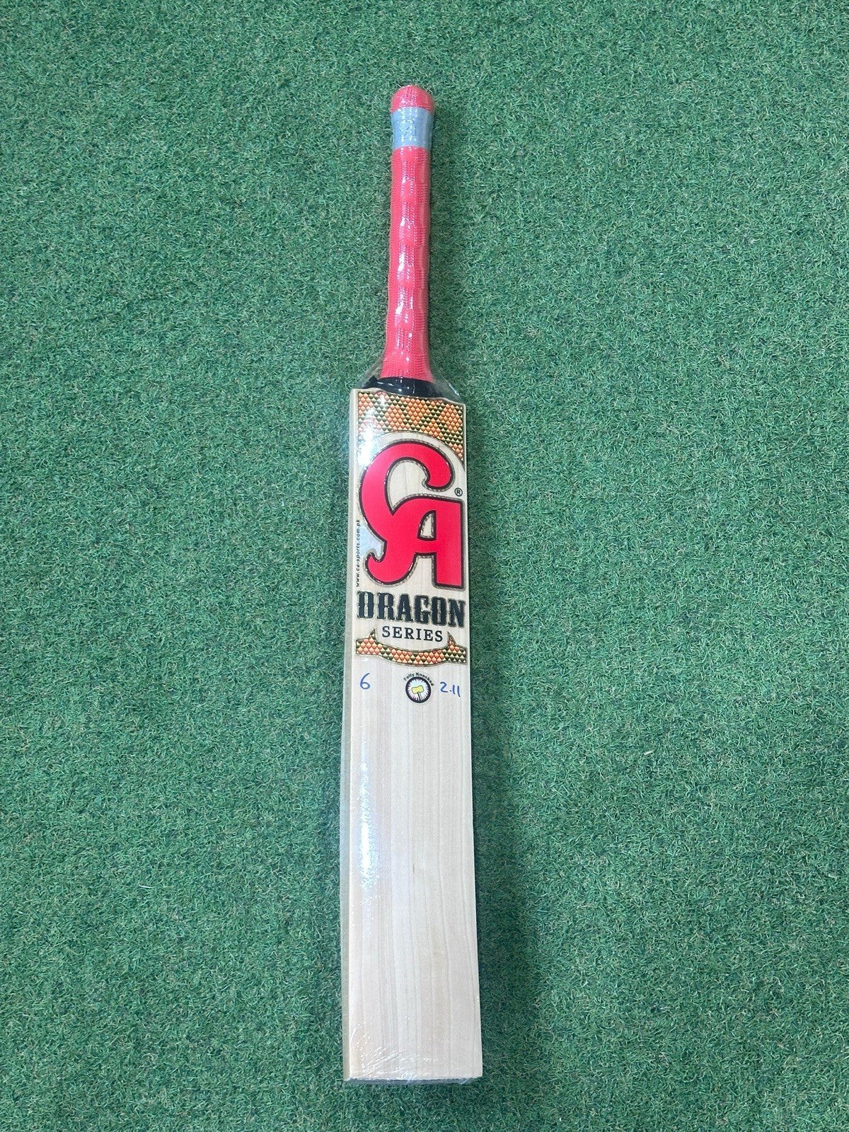 CA Dragon Laminate Cricket Bat - Brand New - 2lb 11oz -Lovely Grains