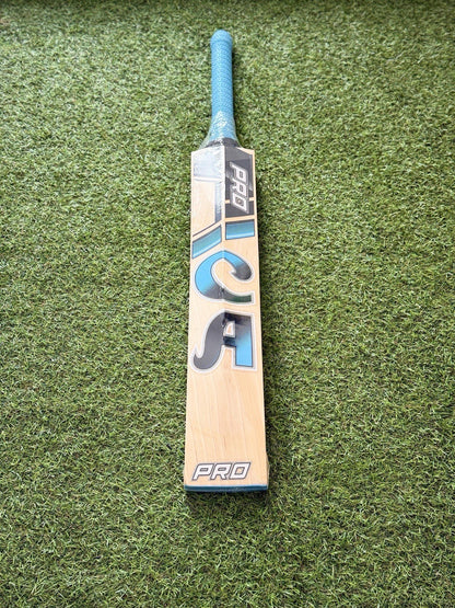 CA Pro 7000 Harrow Junior Cricket Bat - Brand New - 2lb 4oz - Exclusive