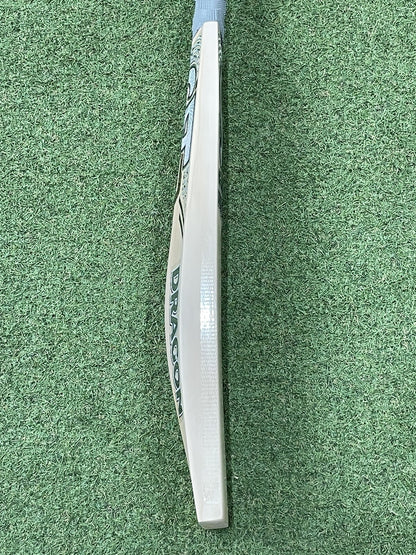 CA Gold Dragon Professional Players Sahibzada Farhan Cricket Bat - 2lb 10oz