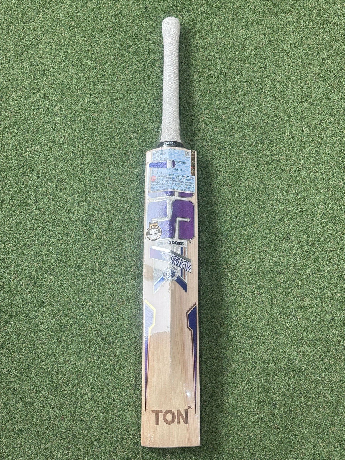 SS Ton Sky Fire Cricket Bat (2lb 10oz) - Brand New - Lovely Profile!