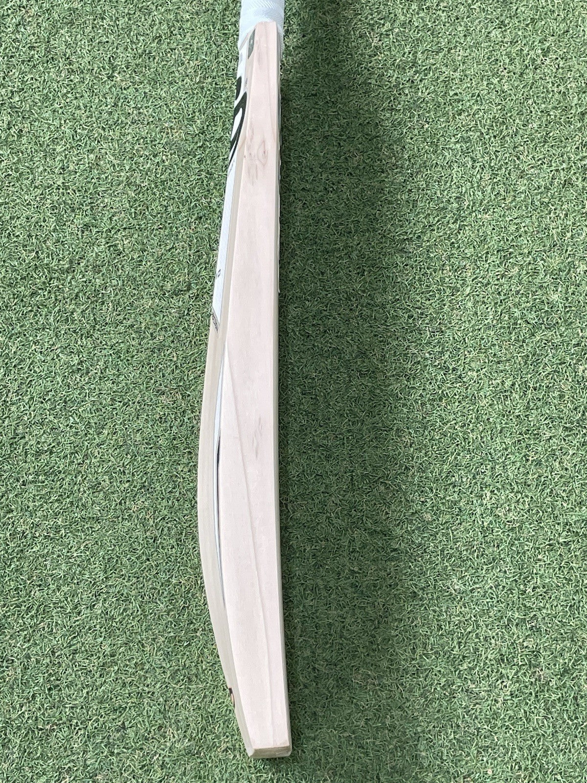 CP Epic Player Grade Cricket Bat - Brand New- 2lb 10oz - Lovely Ping! Exclusive