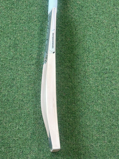 TCS Pearl Cricket Bat - Brand New - 2lb 10oz - Exclusive! UK Made!