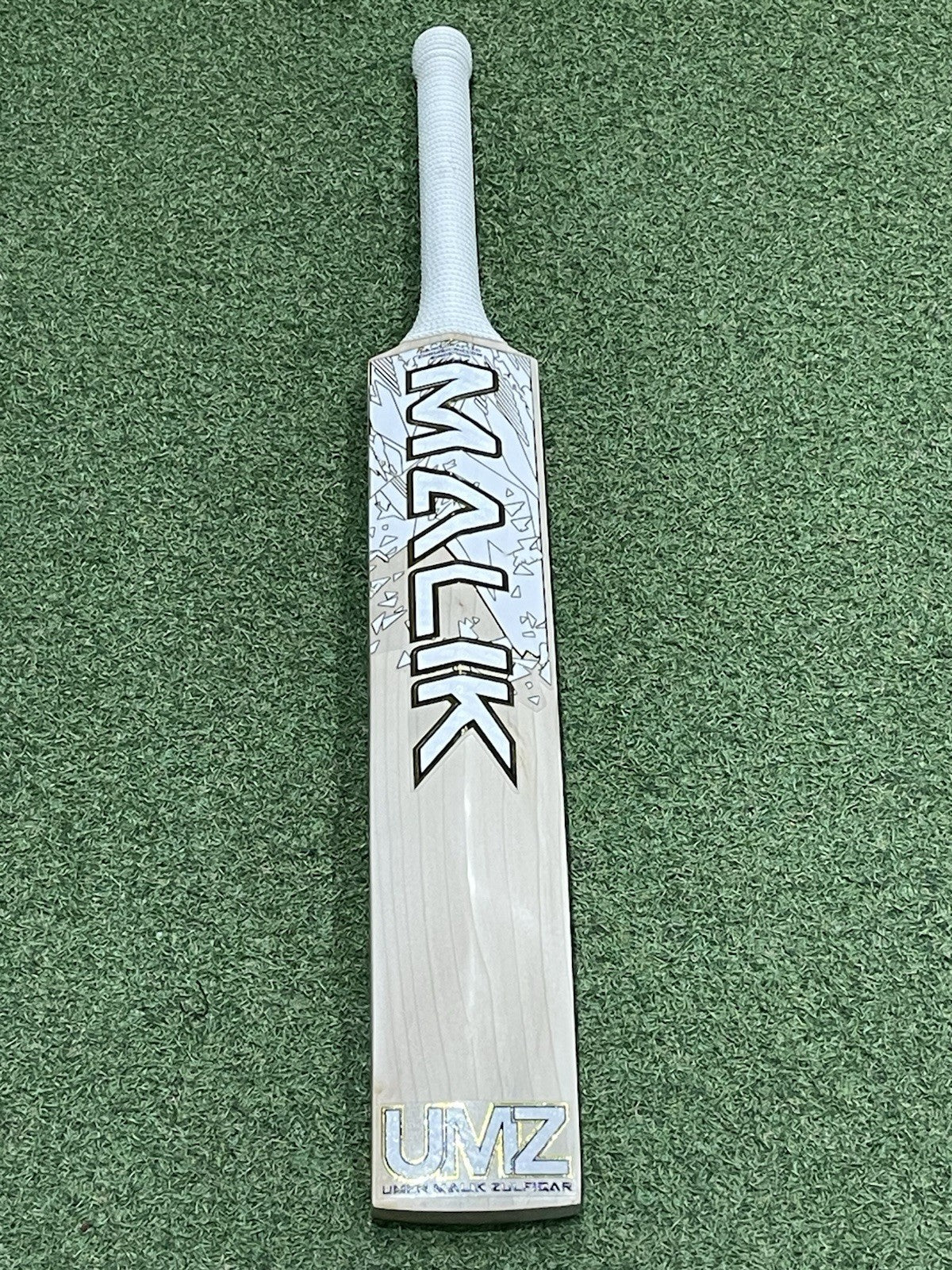 MB Malik Royale Supreme Cricket Bat - Brand New - 2lb 10oz - Full Profile!