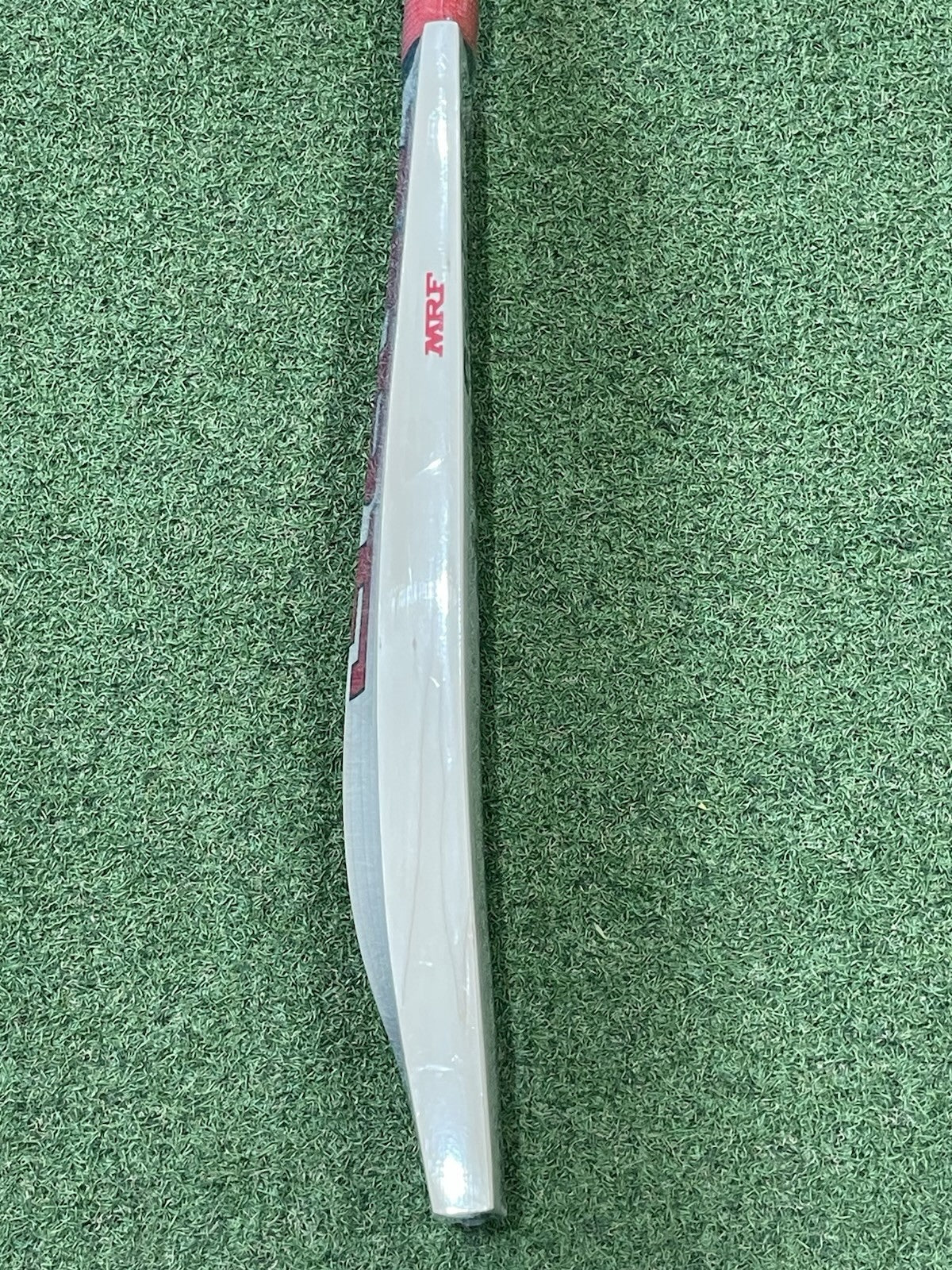 MRF Prince Cricket Bat - Brand New - 2lb 9oz - Lovely Balance ! Exclusive !