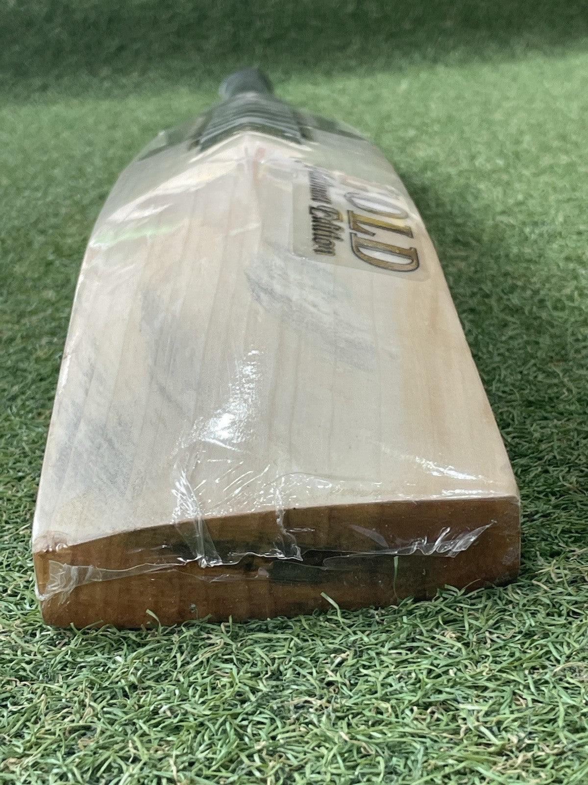 MB Malik Gold Platinum Edition Cricket Bat - Brand New - 2lb 10mm - Nice Grains!