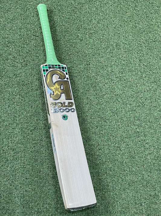 CA Gold 15000 Cricket Bat - Brand New - 2lb 9oz - Lovely Grains !