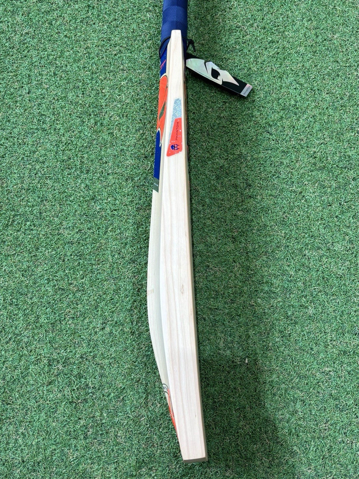 Phantom Illusion Players Cricket Bat - 2lb 8oz - Brand New! Exclusive!