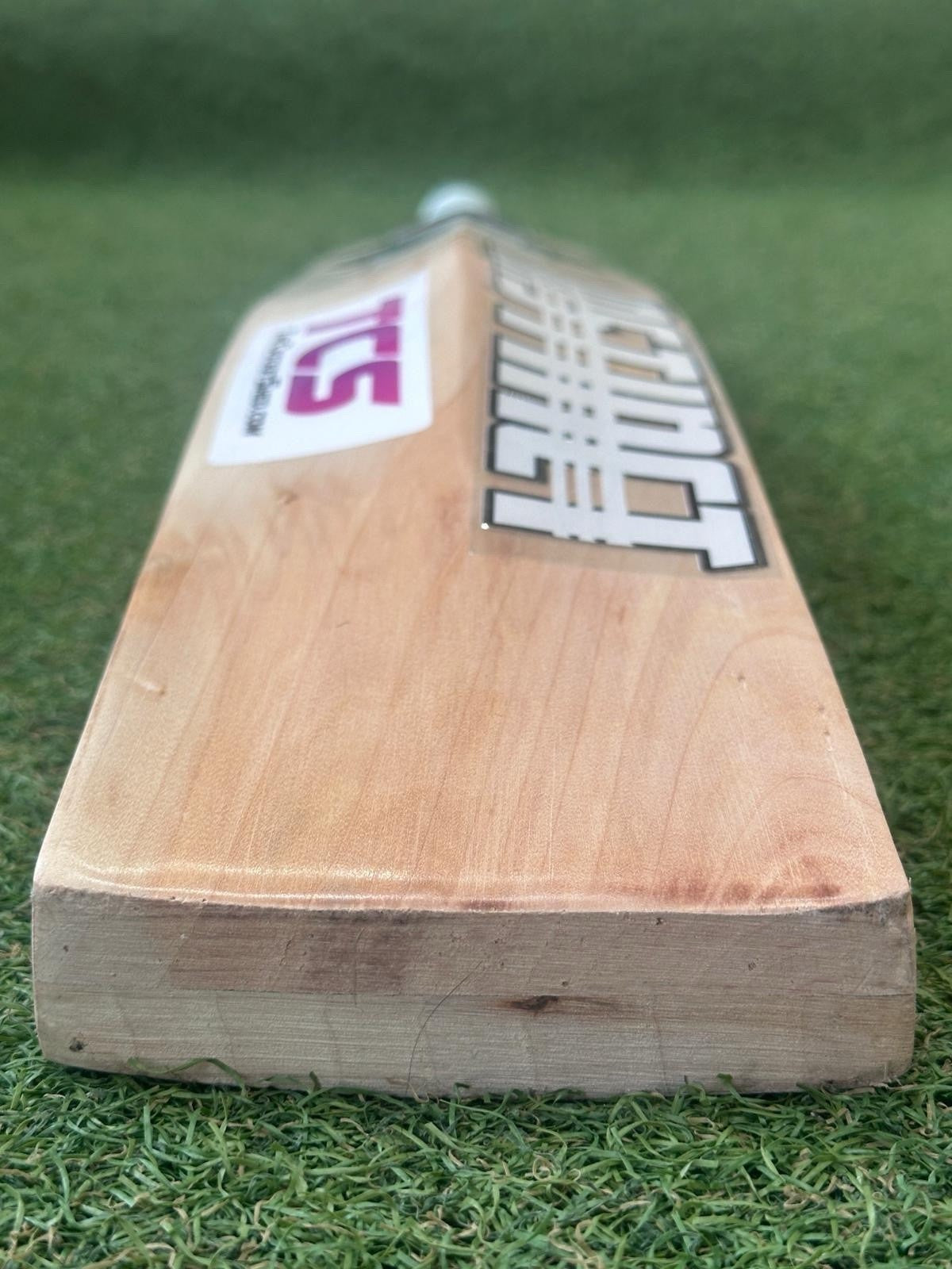 CA Instinct Laminate Cricket Bat - Brand New - 2lb 11oz -Lovely Grains