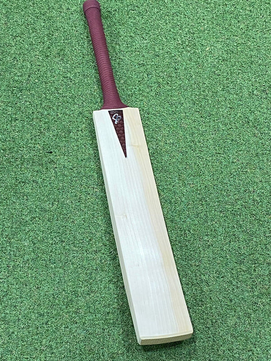 CP Pro Cricket Bat - Brand New - 2lb 10oz - Lovely Ping! Clean Sap Wood!