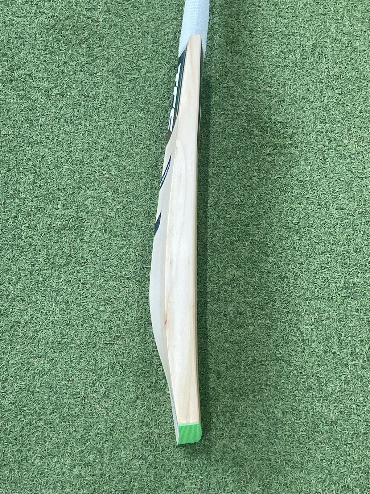 TCS Special Edition Cricket Bat - Brand New - 2lb 10oz - Exclusive! UK Made!