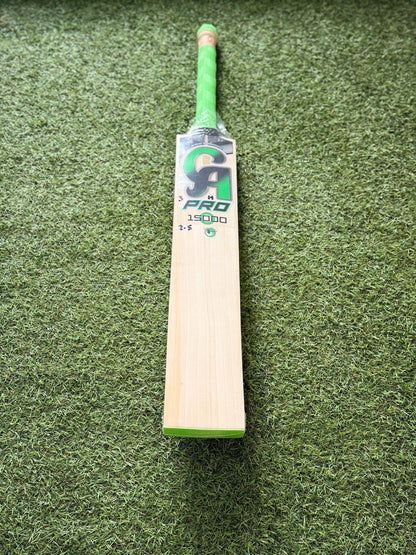 CA Pro 15000 Harrow Junior Cricket Bat - Brand New - 2lb 5oz - Exclusive!!