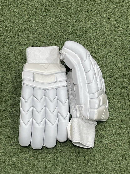 Vader Sports Players Batting Gloves - Brand New - Right Hand Men's Size