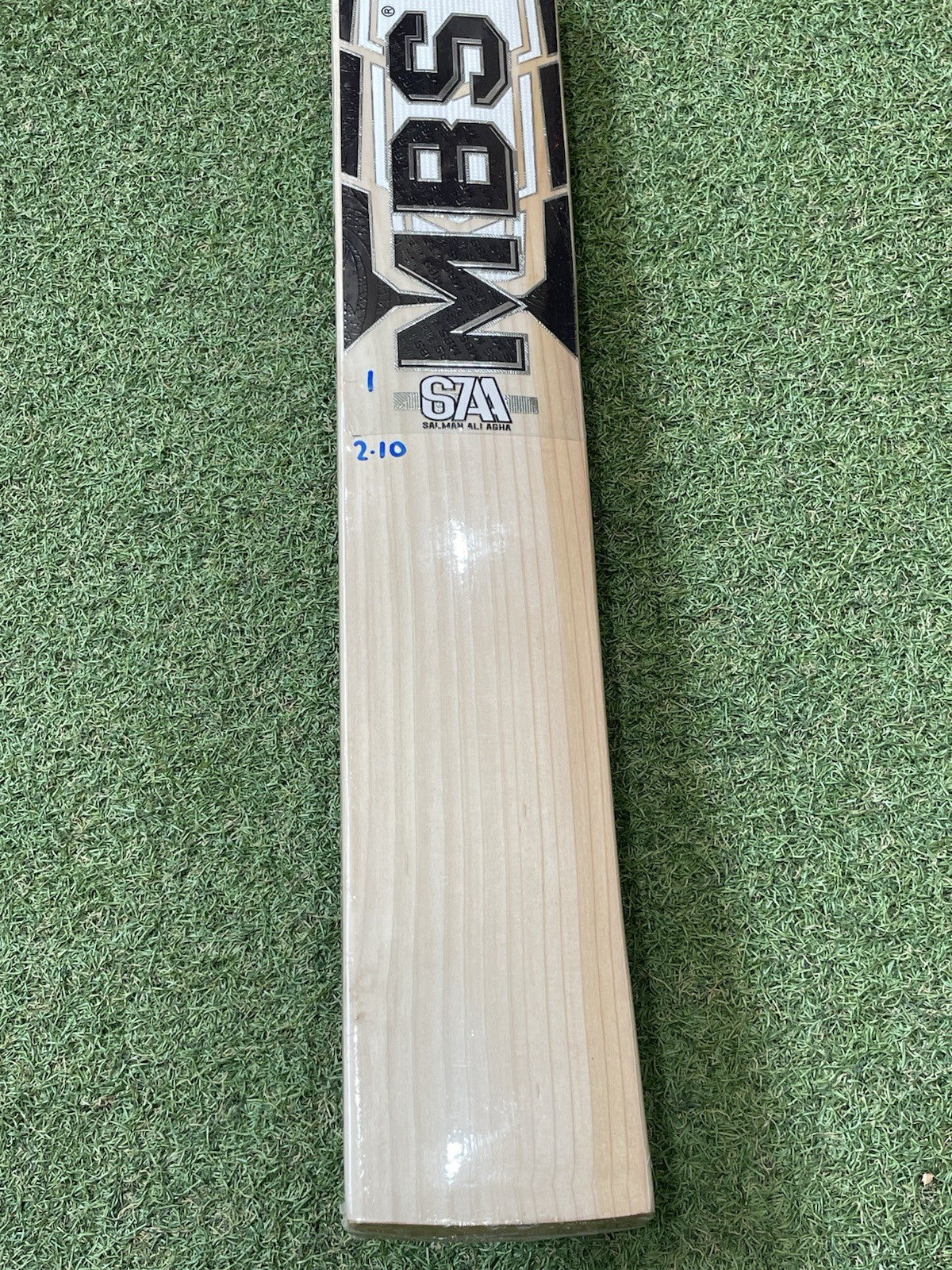 MB Malik MBS Salma Ali Agha Cricket Bat - Brand New - 2lb 10oz - Full Profile!