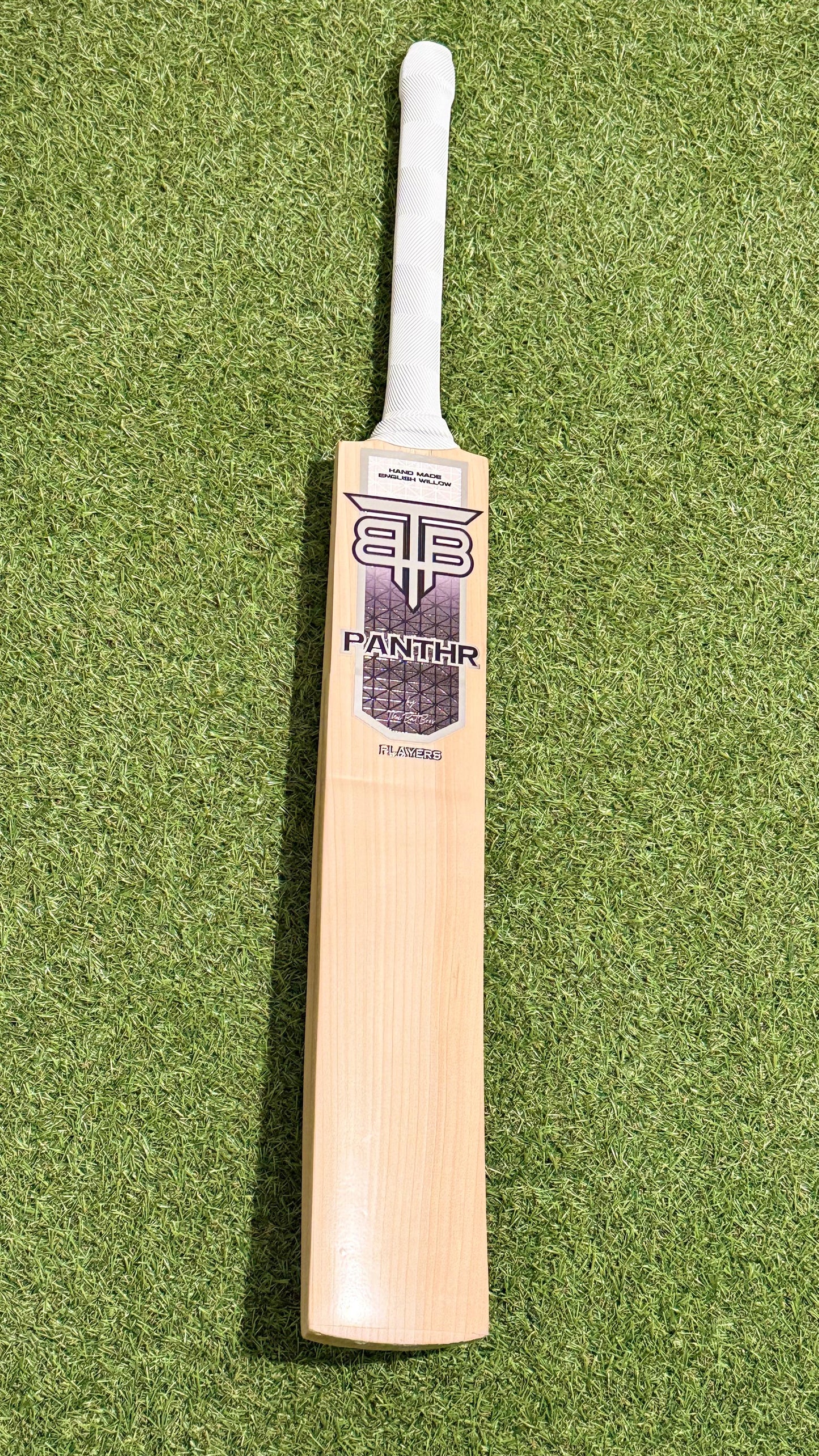 TBB Panthr Players Cricket Bat (2lb 9oz)