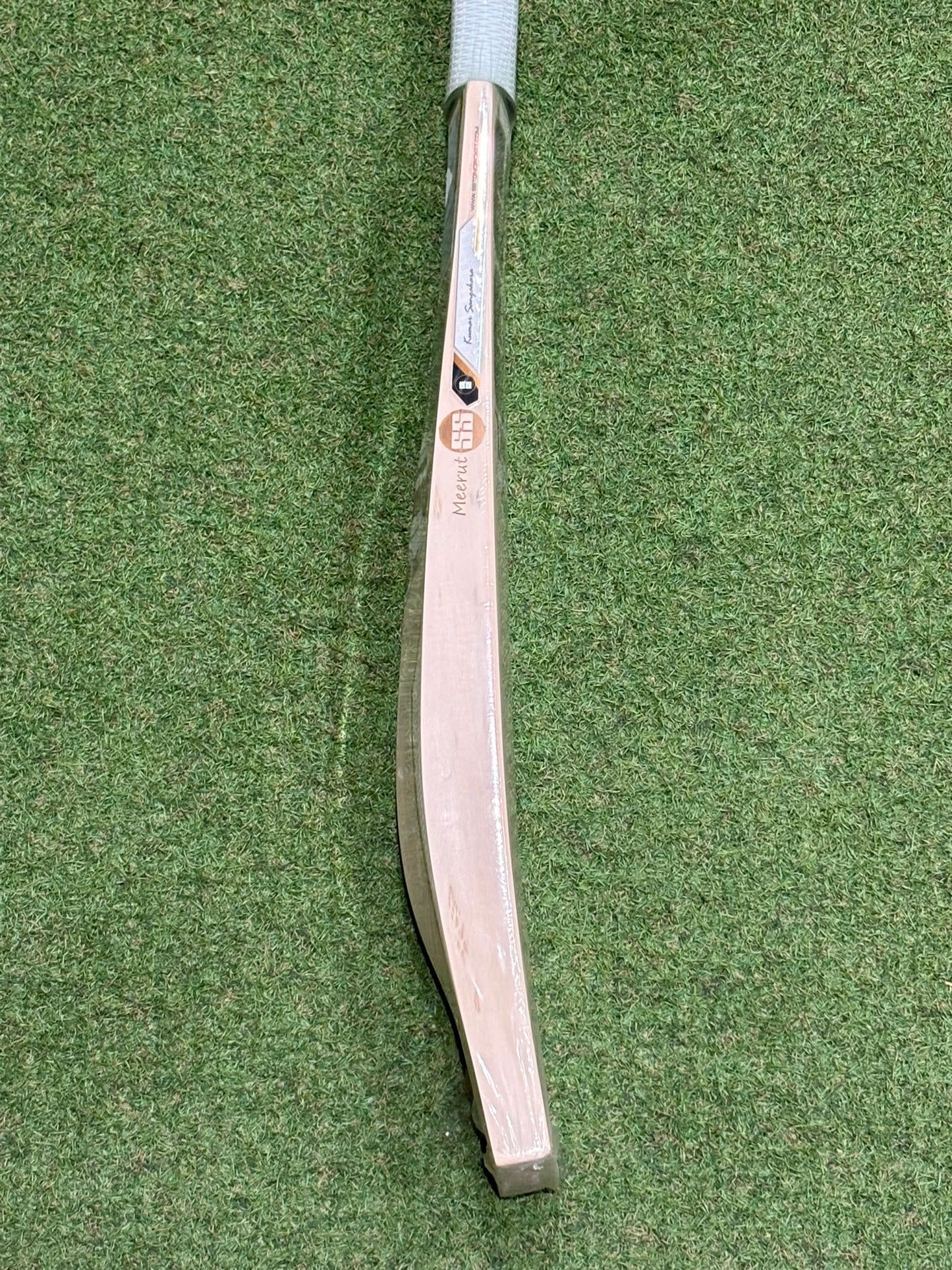 SS Ton Legends Kumar Sangakkara Cricket Bat (2lb 9oz)