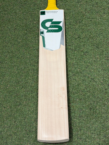 Cricket Station Saim Ayub 3 Star Cricket Bat (2lb 9oz)