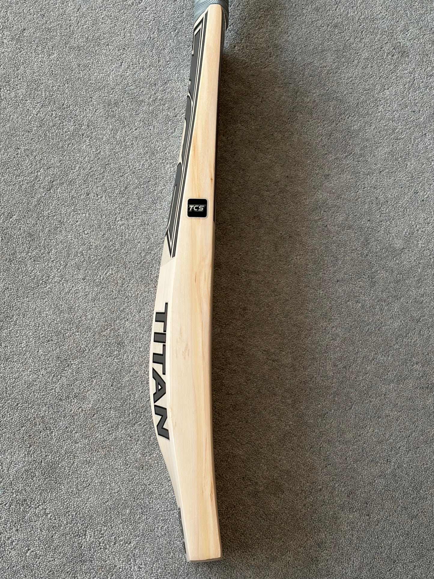 TCS Titan Cricket Bat (2lb 8oz)
