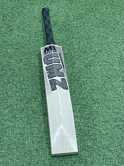 MB Malik UMZ Goat Cricket Bat (2lb 9oz)