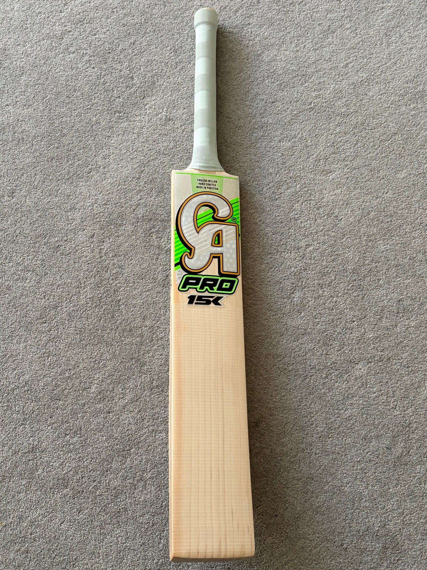CA Pro 15k Professional Players Hassan Nawaz Cricket Bat (2lb 7oz)