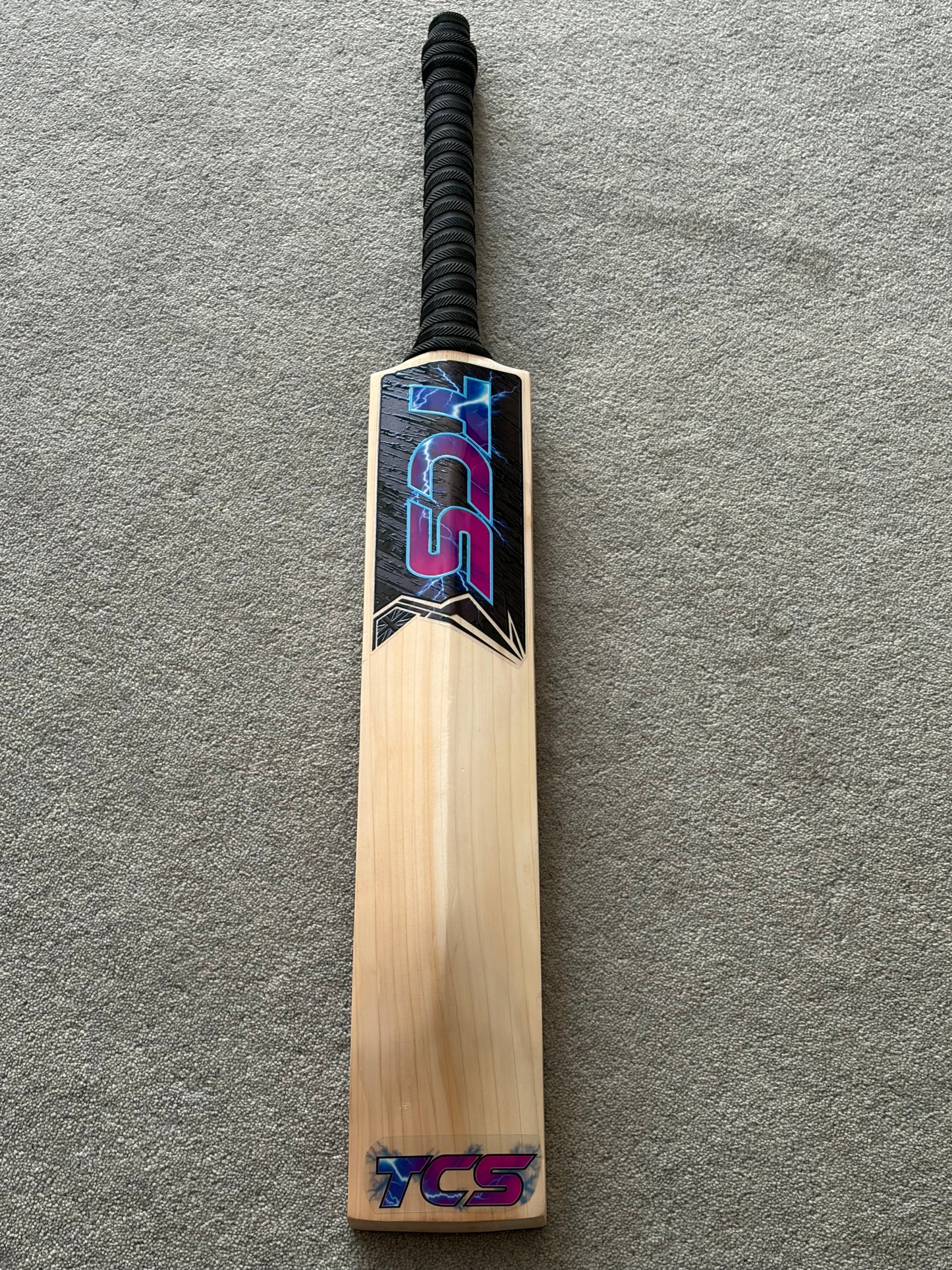 TCS Black Butterfly Cricket Bat (2lb 10oz)