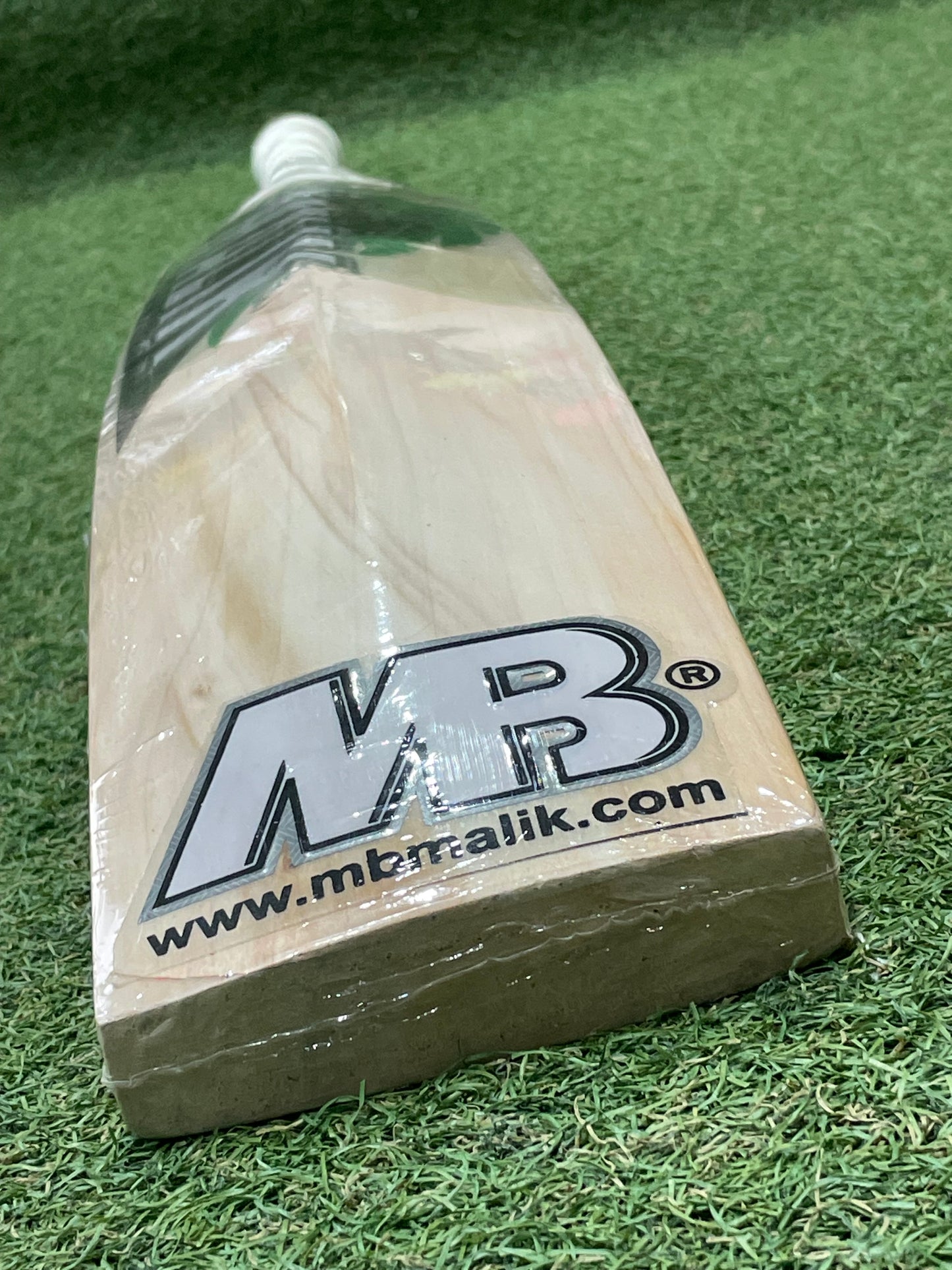 MB Malik Bubber Sher Laminate (Double Wood) Cricket Bat (2lb 9oz)