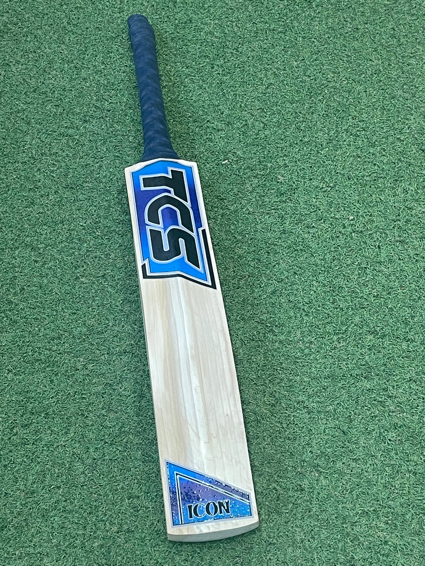 TCS Icon Cricket Bat (2lb 10oz)