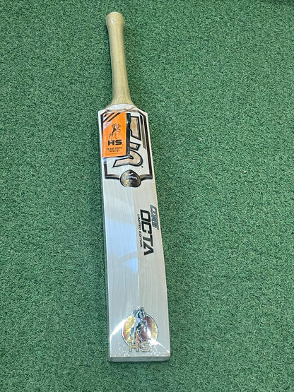 HS Core Octa Limited Edition Cricket Bat (2lb 10oz)