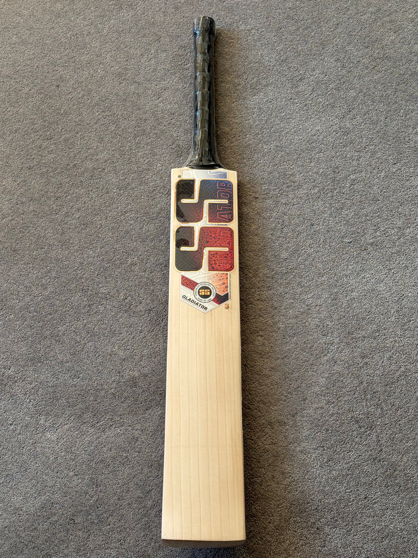 SS Ton Gladiator Cricket Bat (2lb 9oz)