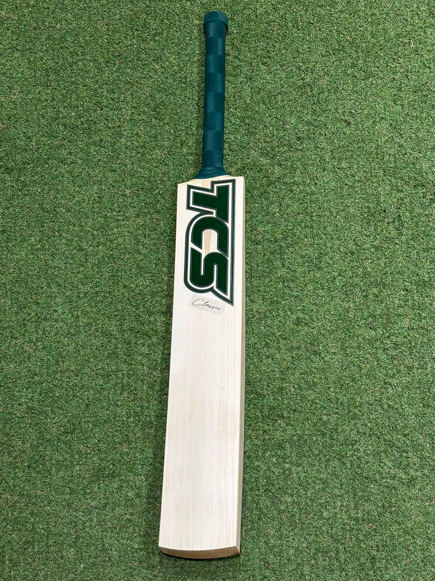 TCS Players Harrow Size Junior Cricket Bat (2lb 5oz)