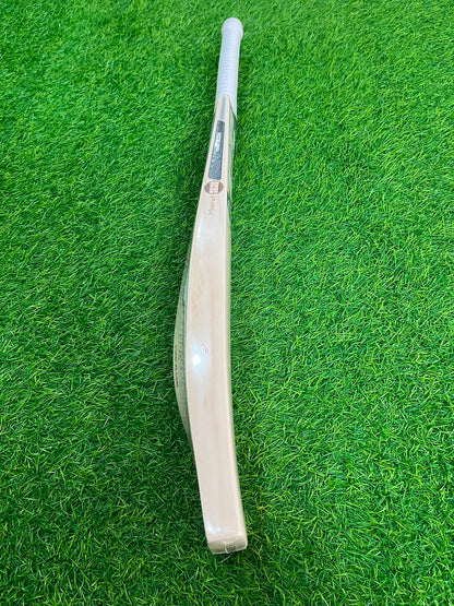 SS Ton Finn Allen Player Cricket Bat (2lb 7oz)