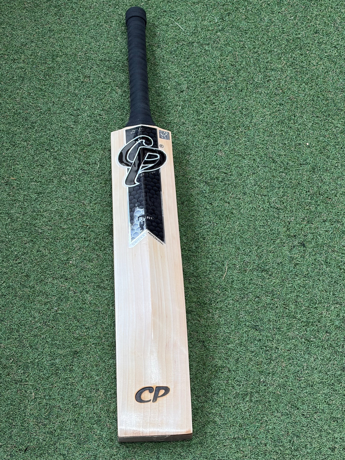 CP Pure Black Edition Cricket Bat (2lb 10oz)