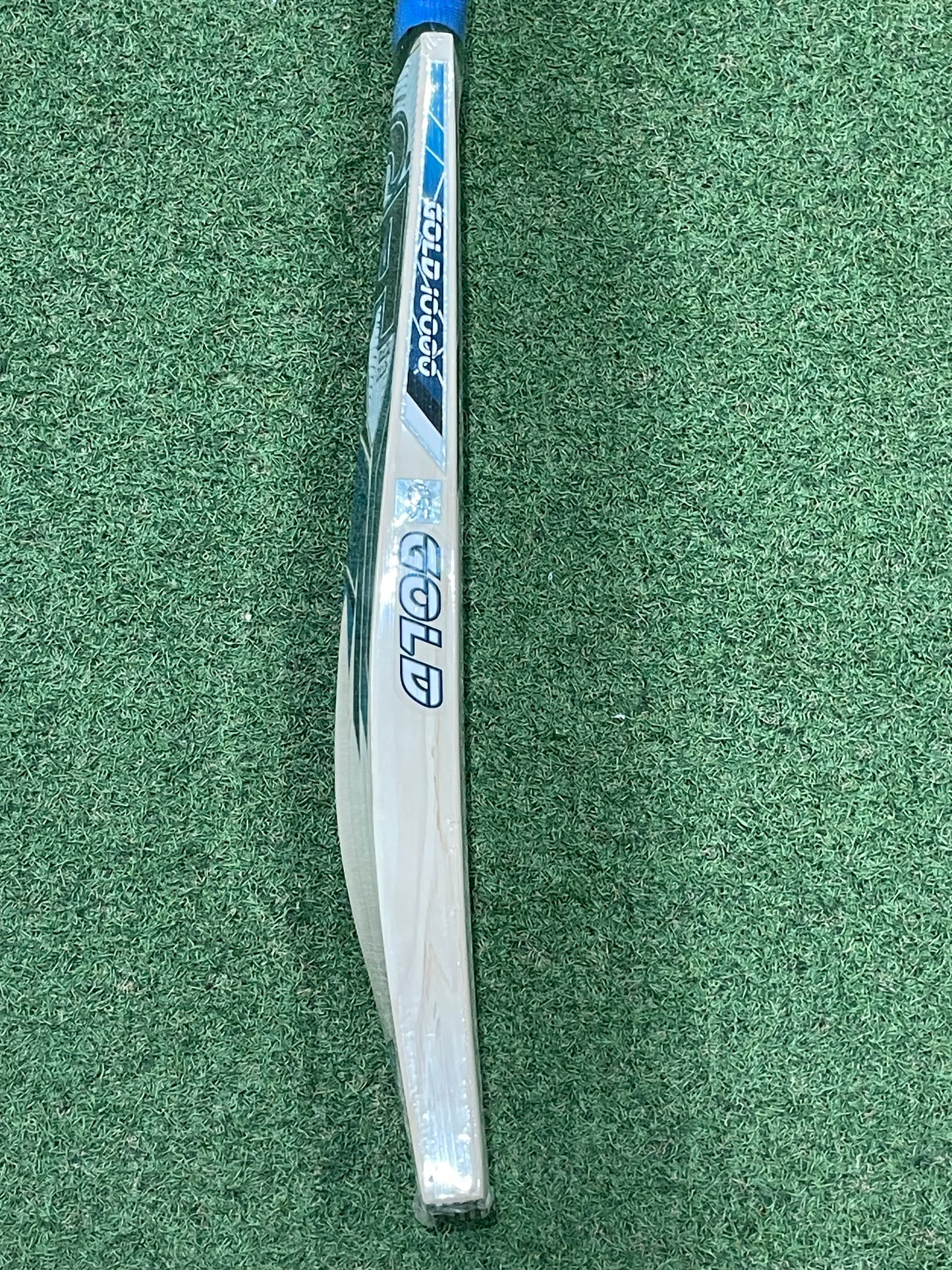 CA Gold 10000 Long Blade Cricket Bat (2lb 8oz)