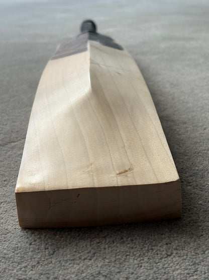 CA Pro Blackout Cricket Bat (2lb 8oz)