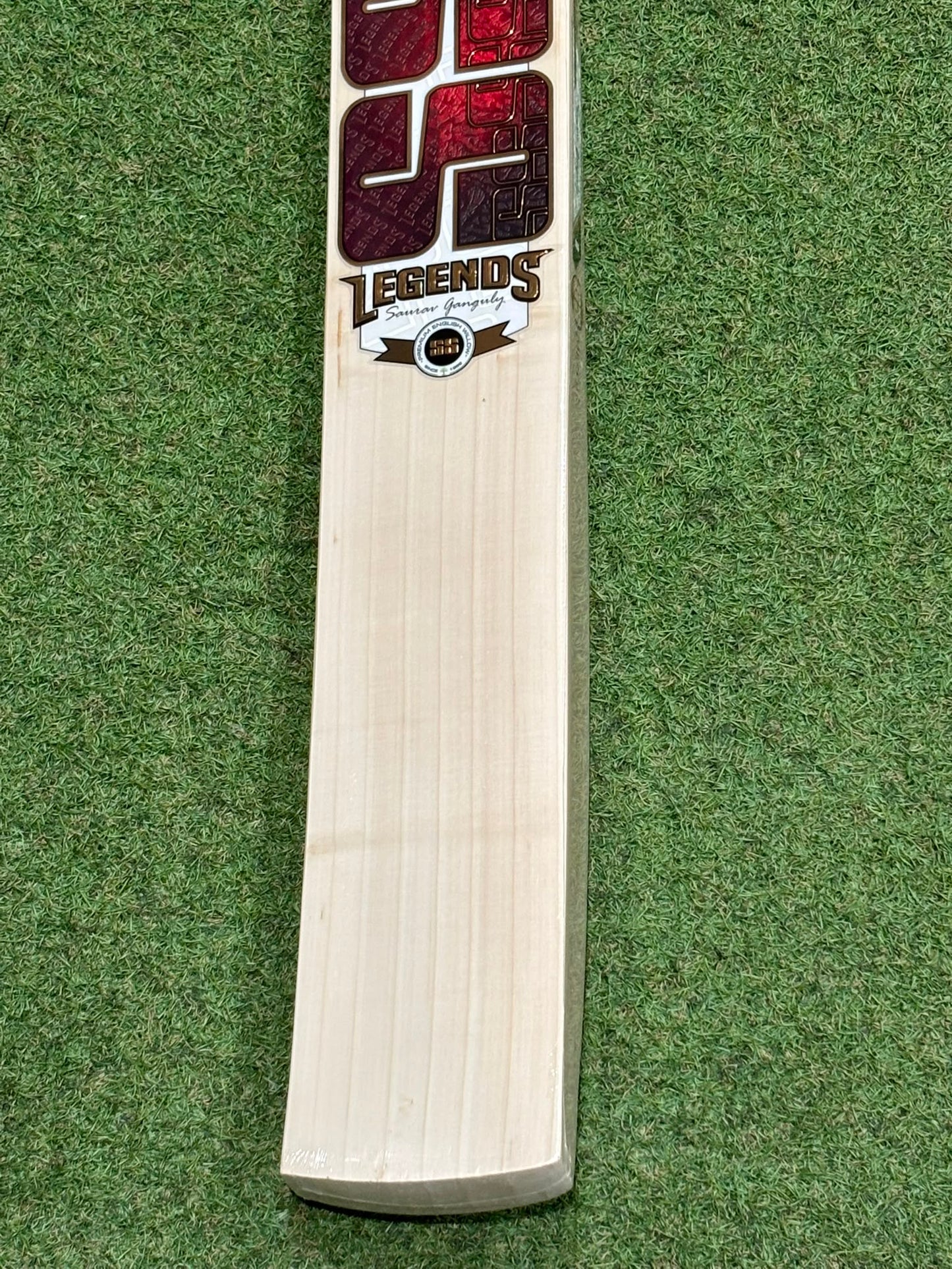 SS Ton Legends Sourav Ganguly Cricket Bat (2lb 9oz)