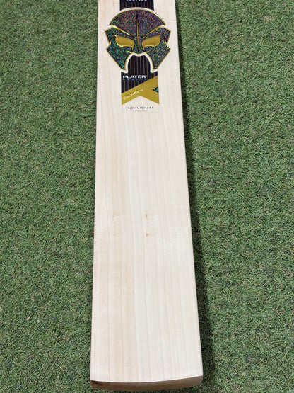 Phantom PS7 VK18 Custom Cricket Bat (2lb 10oz)