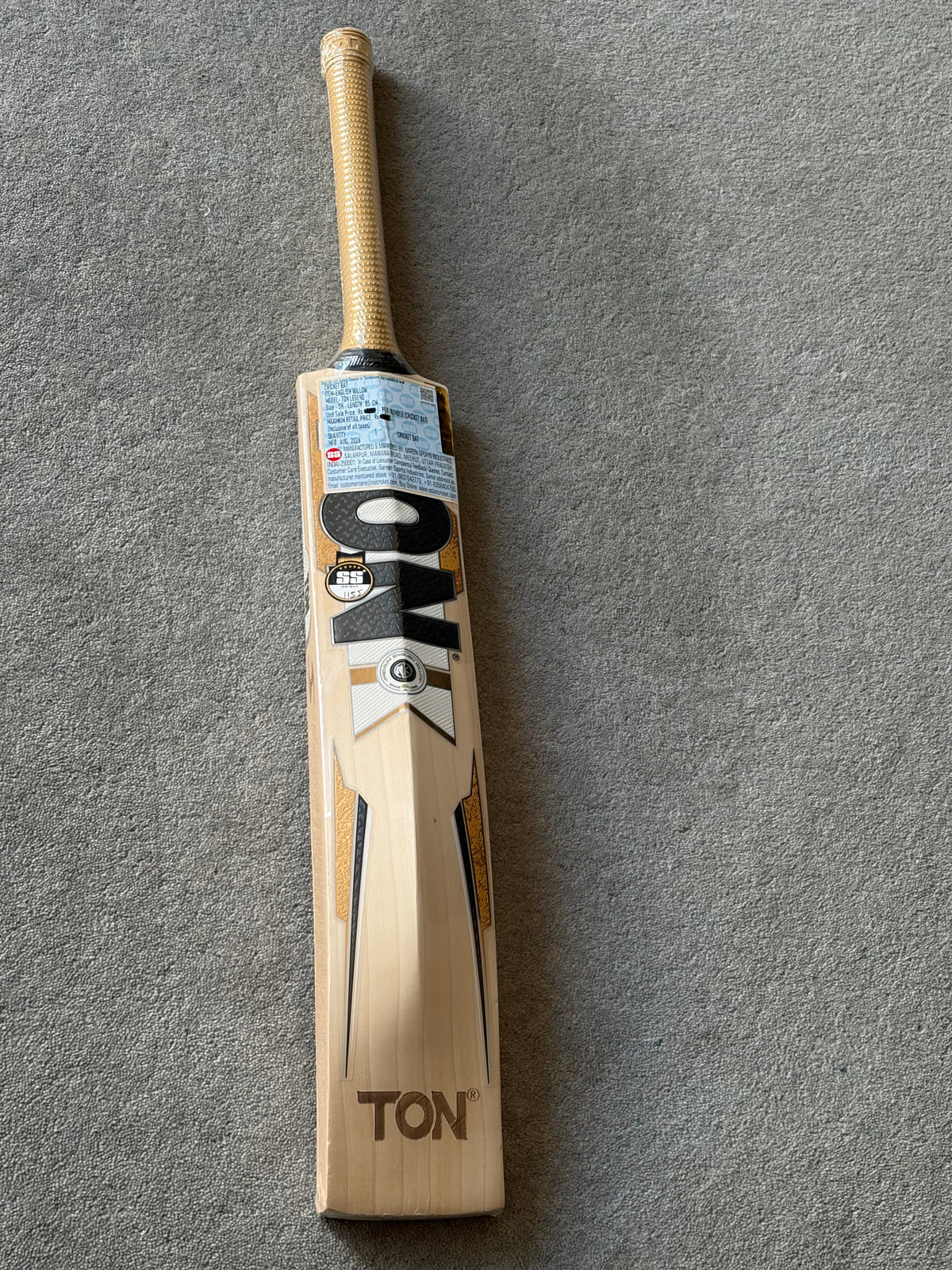 Ton Legend Cricket Bat (2lb 8oz)