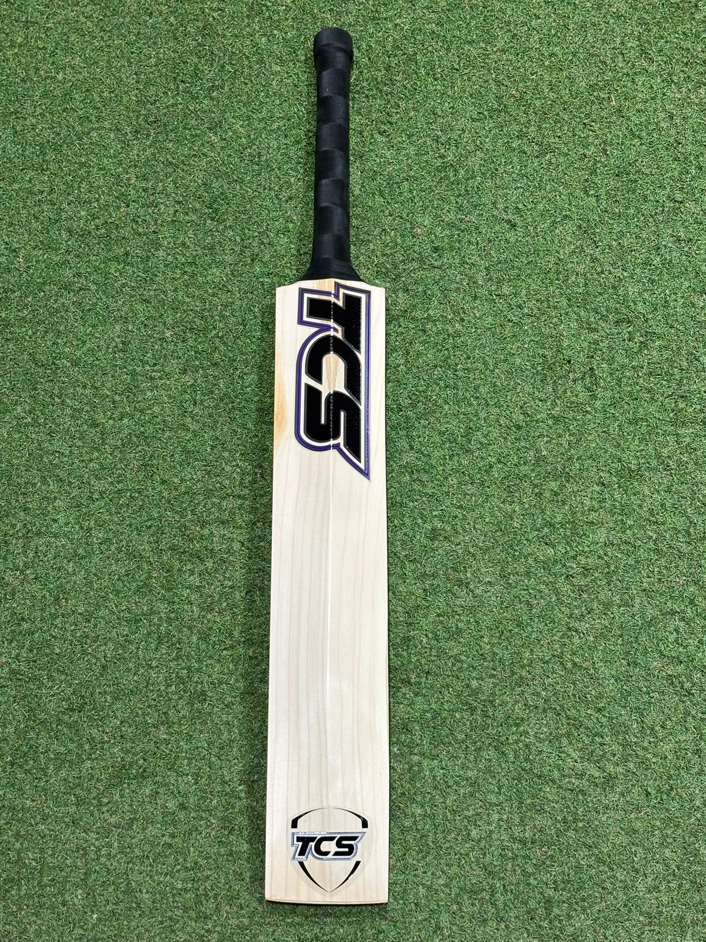 TCS Black Edition Long Blade Cricket Bat (2lb 8oz)