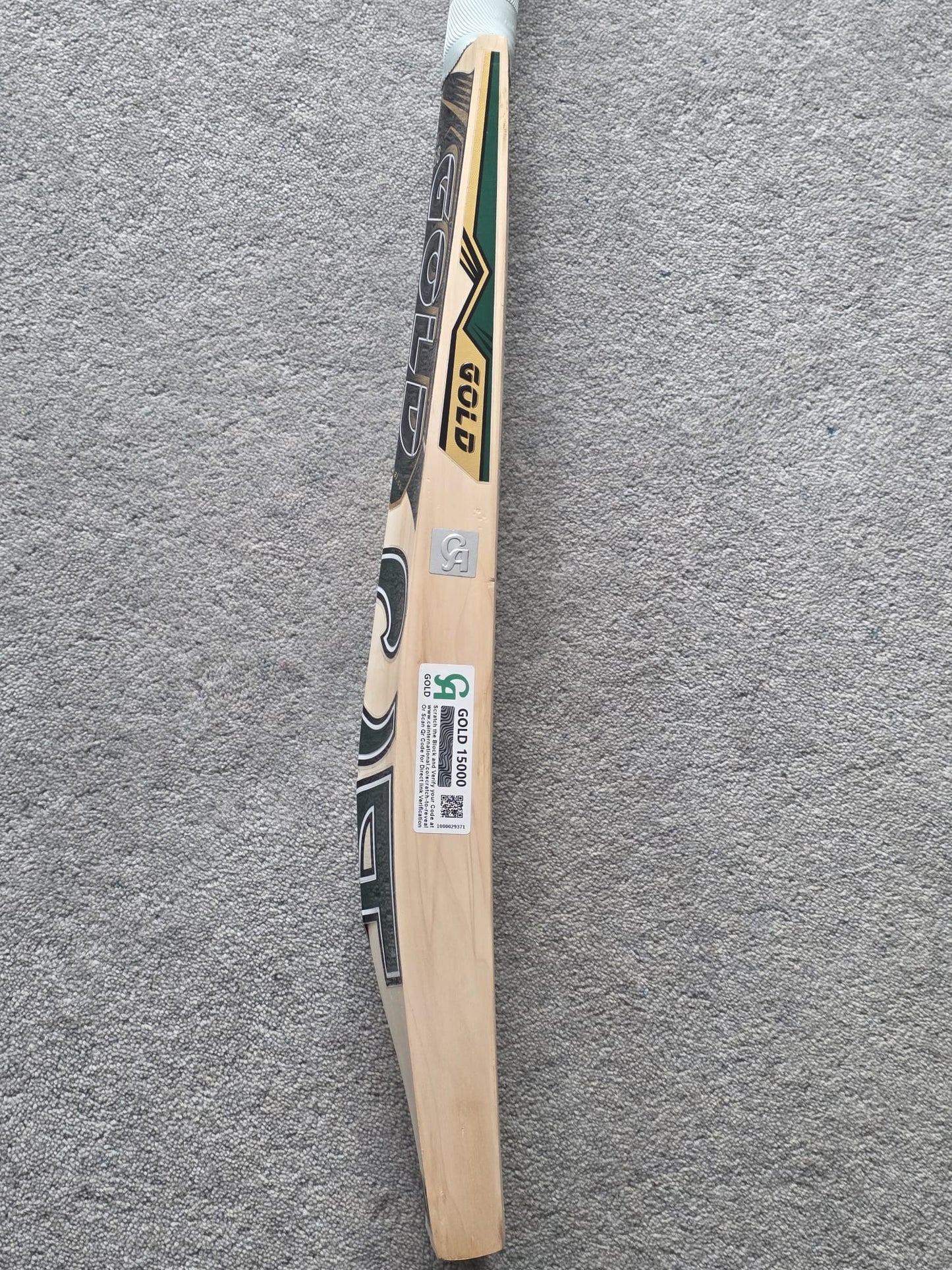 CA Gold 15000 Cricket Bat (2lb 8oz)